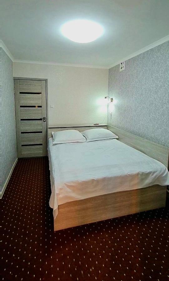 Flagman Apartment Fergana Luaran gambar